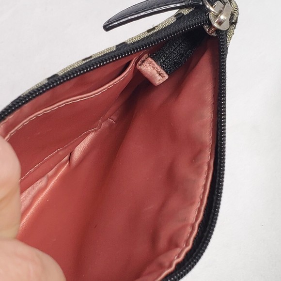 Coach Signature Pattern Wristlet Pouch Wallet MISSING WRIST STRAP Black Beige - Picture 10 of 11